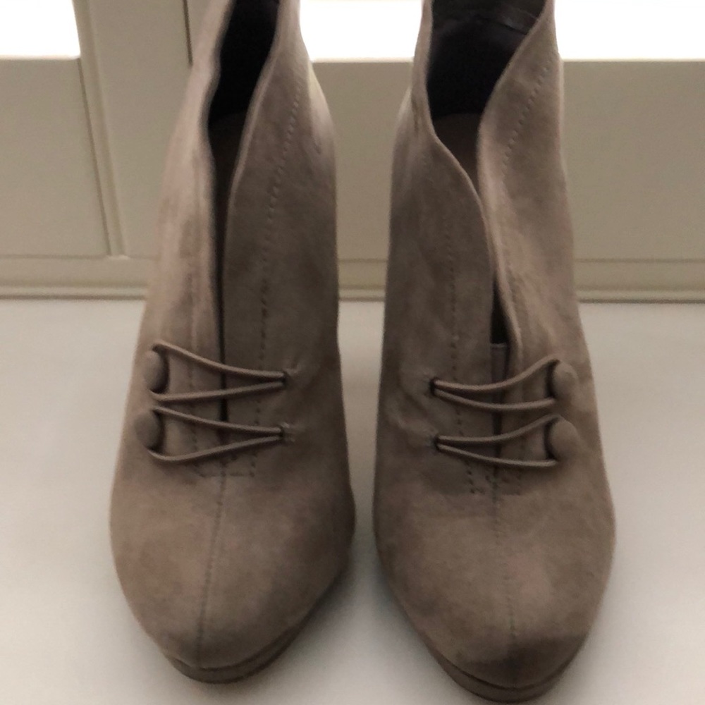 Apt 9 Cream Suede boots- New in Box